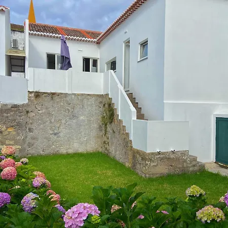 Casa Do Pisao - Cosy And Modern Two-bedroom Townhouse
