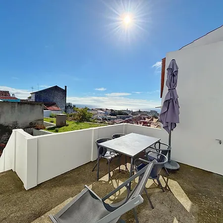 Casa Do Pisao - Cosy And Modern Two-bedroom Townhouse *