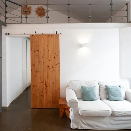 Apartment Casa Do Pisao - Cosy And Modern Two-bedroom Townhouse *
