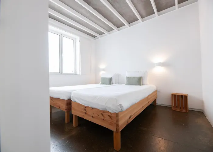 Casa Do Pisao - Cosy And Modern Two-bedroom Townhouse