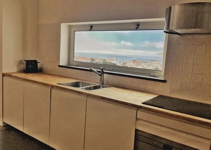 Casa Do Pisao - Cosy And Modern Two-bedroom Townhouse Angra do Heroísmo